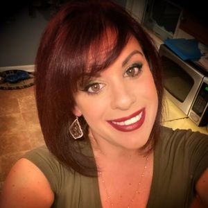 Meet your Posher, Krista